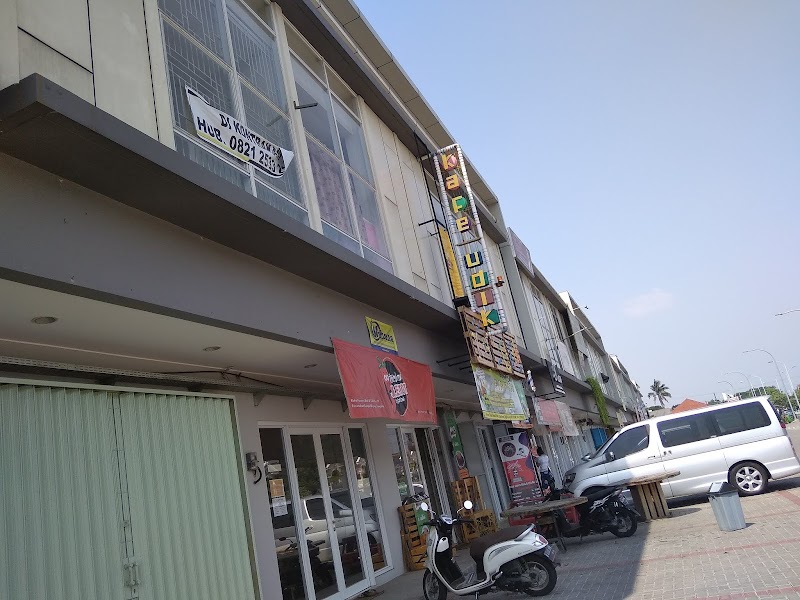 Mall Baru vs Tradisi Parcel Lebaran: Siapa yang Akan Menang di Cilacap?